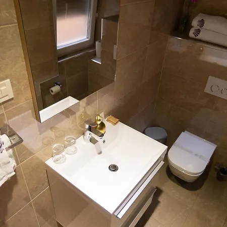 Scallop Self Check-in 4*