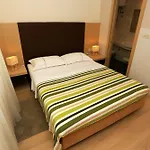 Scallop Self Check-in 4* Zadar