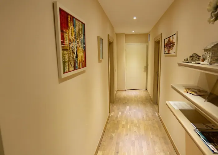 Nocleg ze śniadaniem Scallop Self Check-in 4*