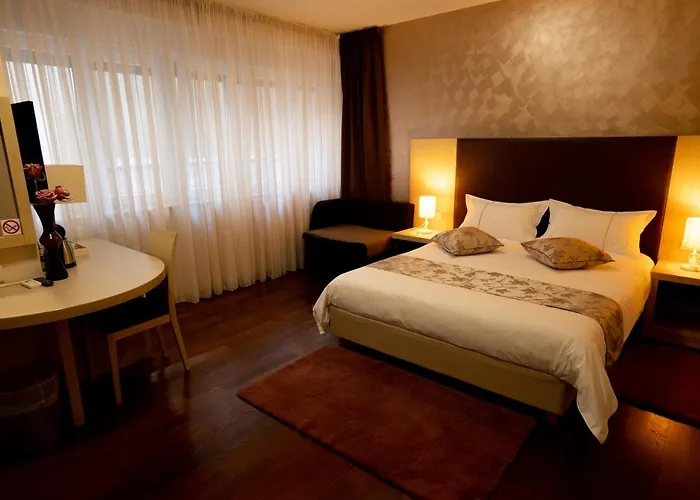 Scallop Self Check-in Nocleg ze śniadaniem 4*